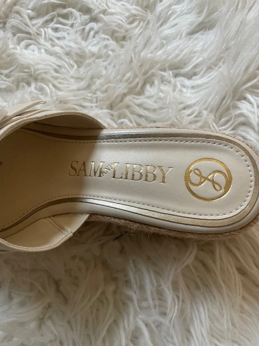 Sam and Libby Crysta Wedge Sandals Womens‎ 8 Ivory Platform Espadrille Buckle